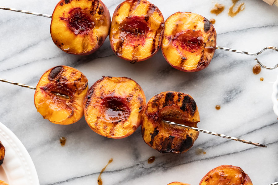 Perfect Grilled Peaches-01